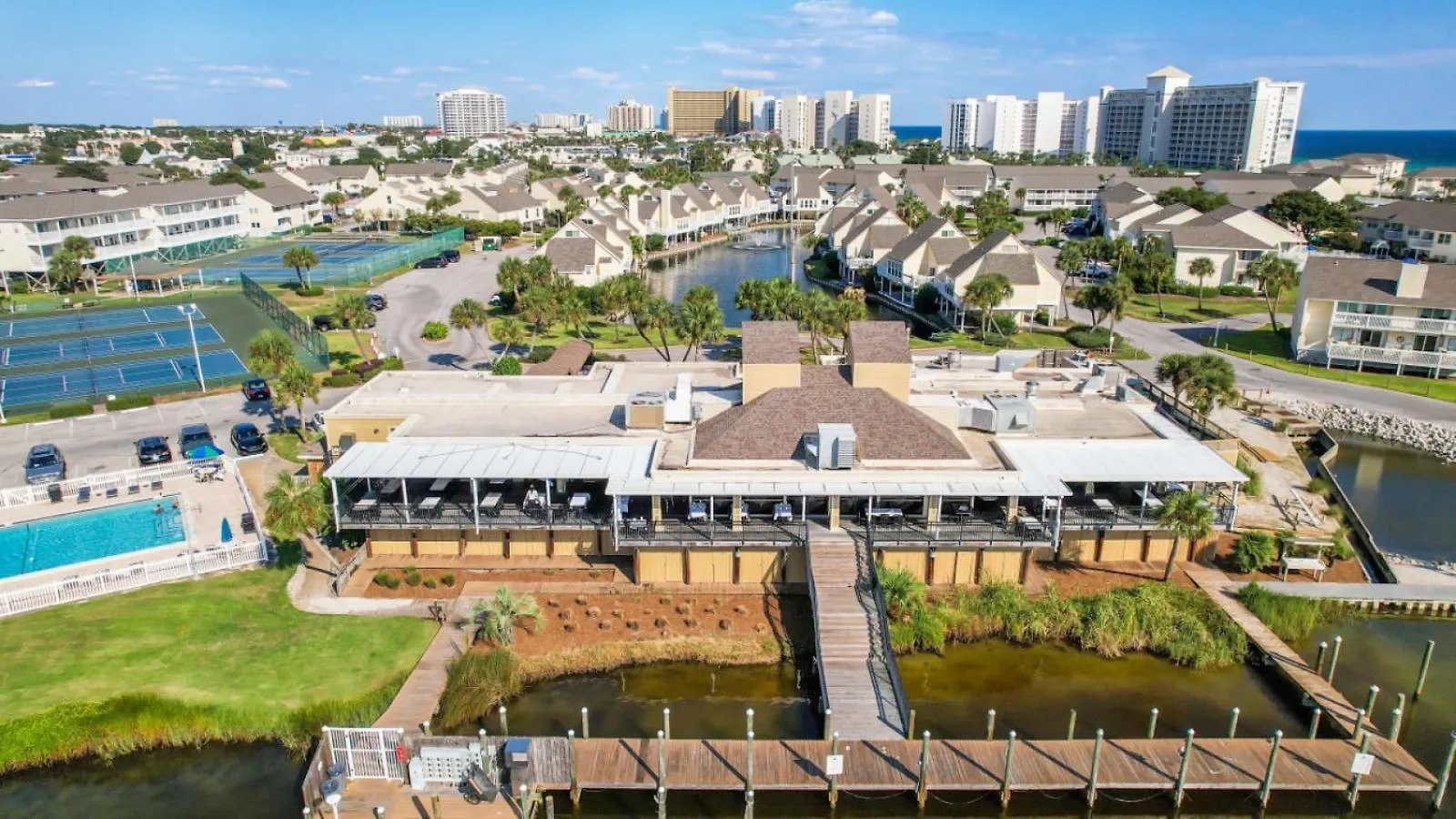 Sandpiper Cove Unit 4139 Destin